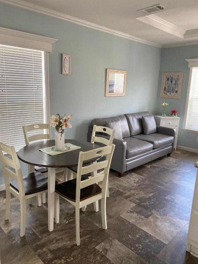 Cozy Tiny Home Near Disney World & Orlando Parks! Kissimmee Exterior foto
